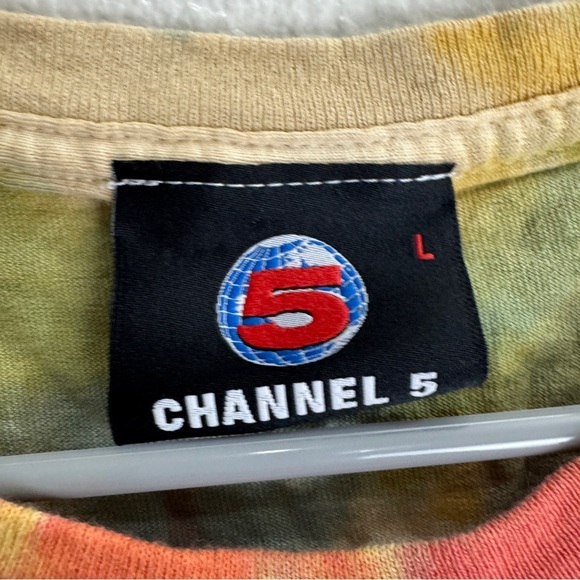 Channel 5 Makes The World Go Around Vintage Tie Dye Shirt Size Large - Picture 4 of 7